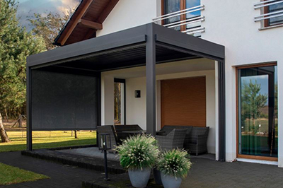 Bioklimatická pergola Sunbreaker 400