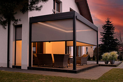 Bioklimatická pergola Sunbreaker 400